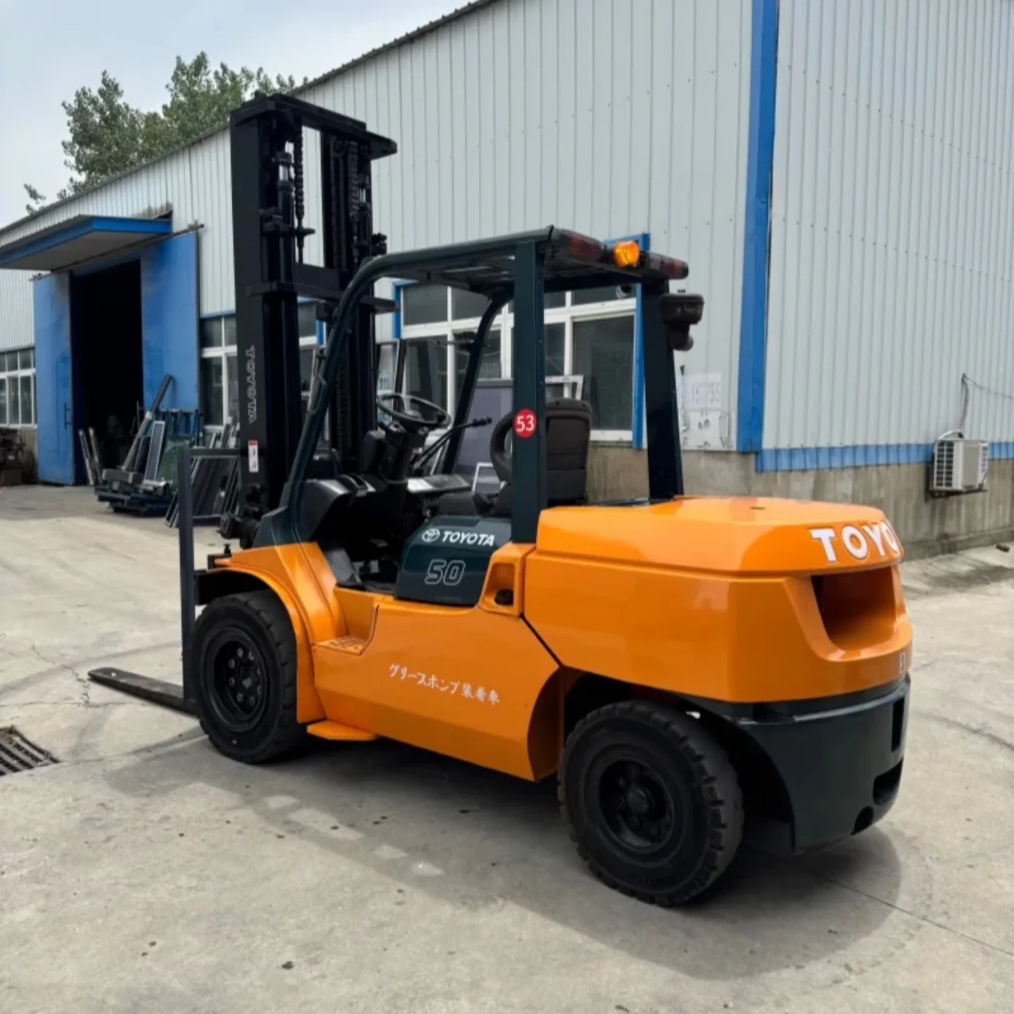 إيجار فوركلفت (3-16طن) الرياض وجدة والدمام | قوة وأمان / 2026