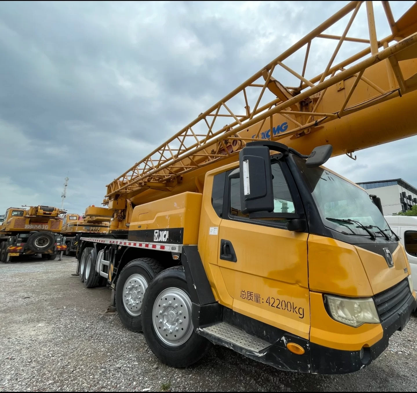 Mobile Crane Rental Saudi Arabia — 10t–100t Cranes | Riyadh, Jeddah, Dammam & Eastern Province