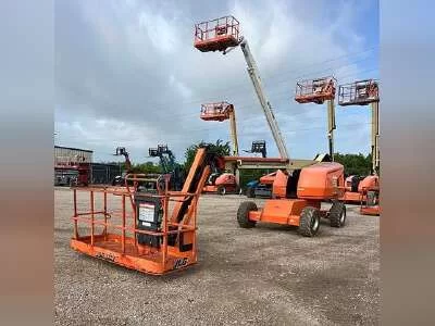 مان لفت للإيجار في الدمام * 8متر 10متر  14متر 16متر 18متر 20متر 26متر 30متر 36متر 40متر 43متر 46متر 50متر 53متر * بالدمام * تاج المملكة