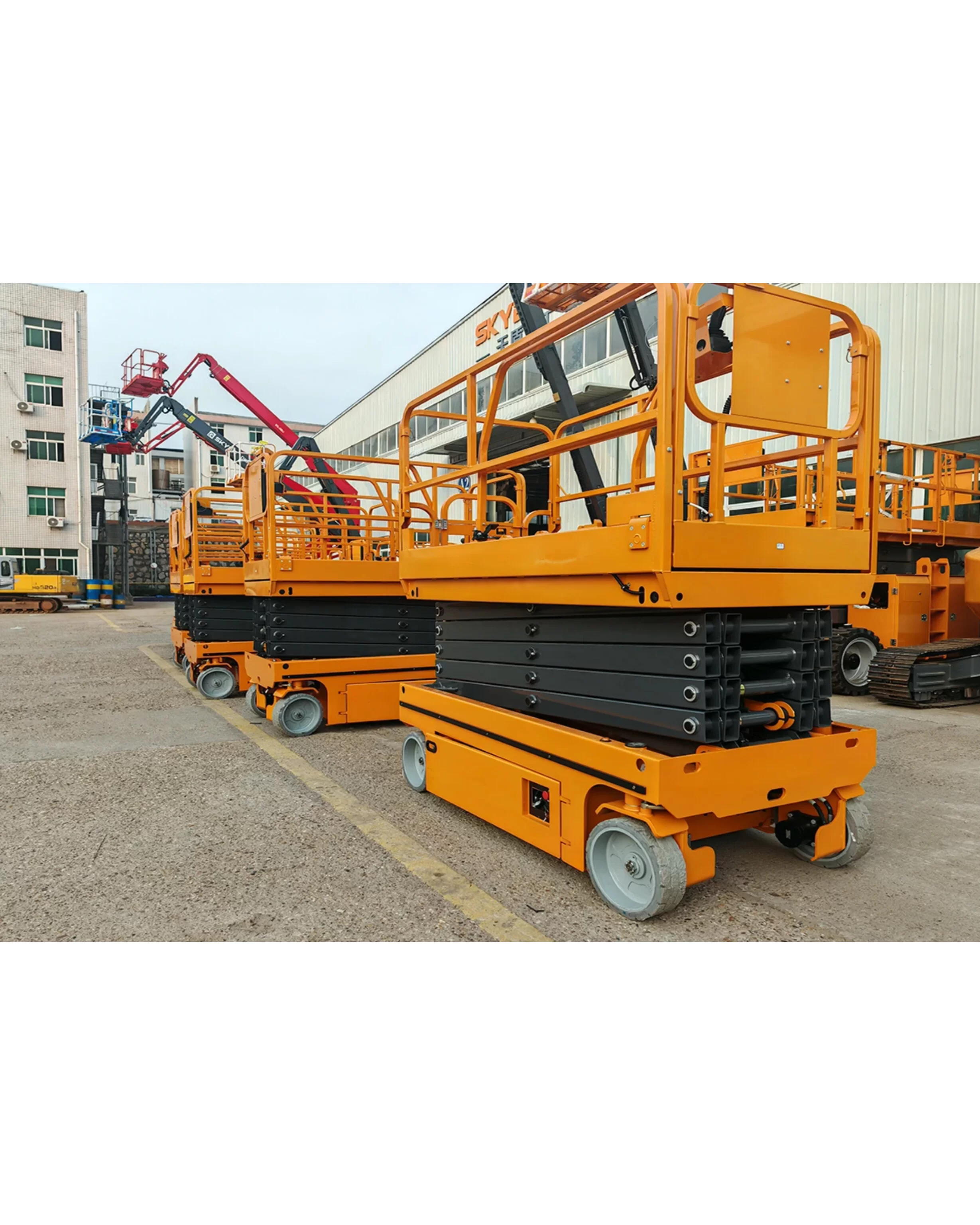 إيجار معدات 2026 (3-16طن/18م) الرياض-جدة-الدمام | الأقل سعراً