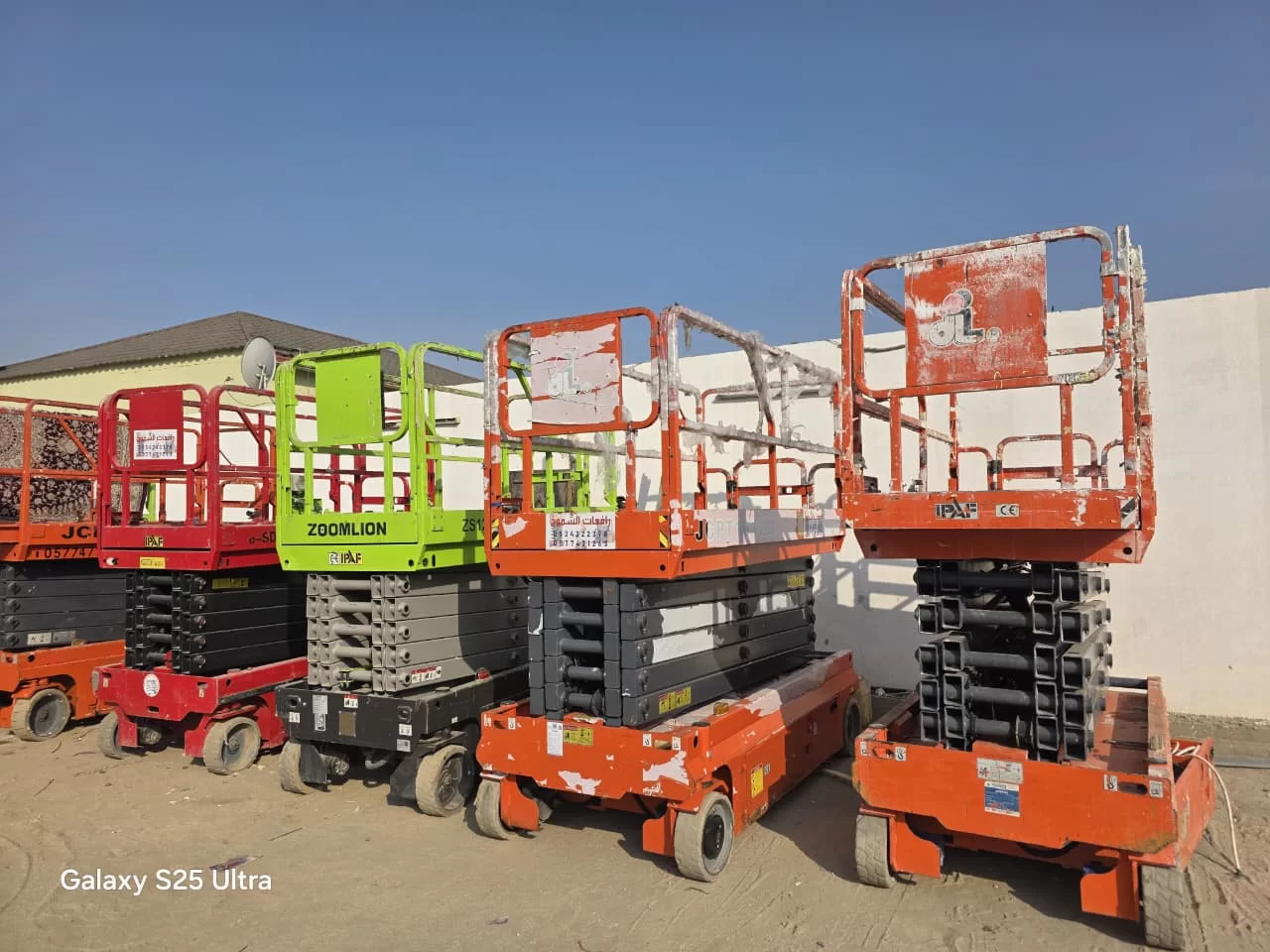 سيزرلفت للايجار رافعات مقصيه للايجار مانلفت للايجار