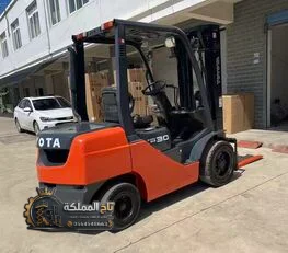فوركلفت للإيجار في الدمام — رافعة شوكية 1.5T 2T 3T 5T 10T 🚜