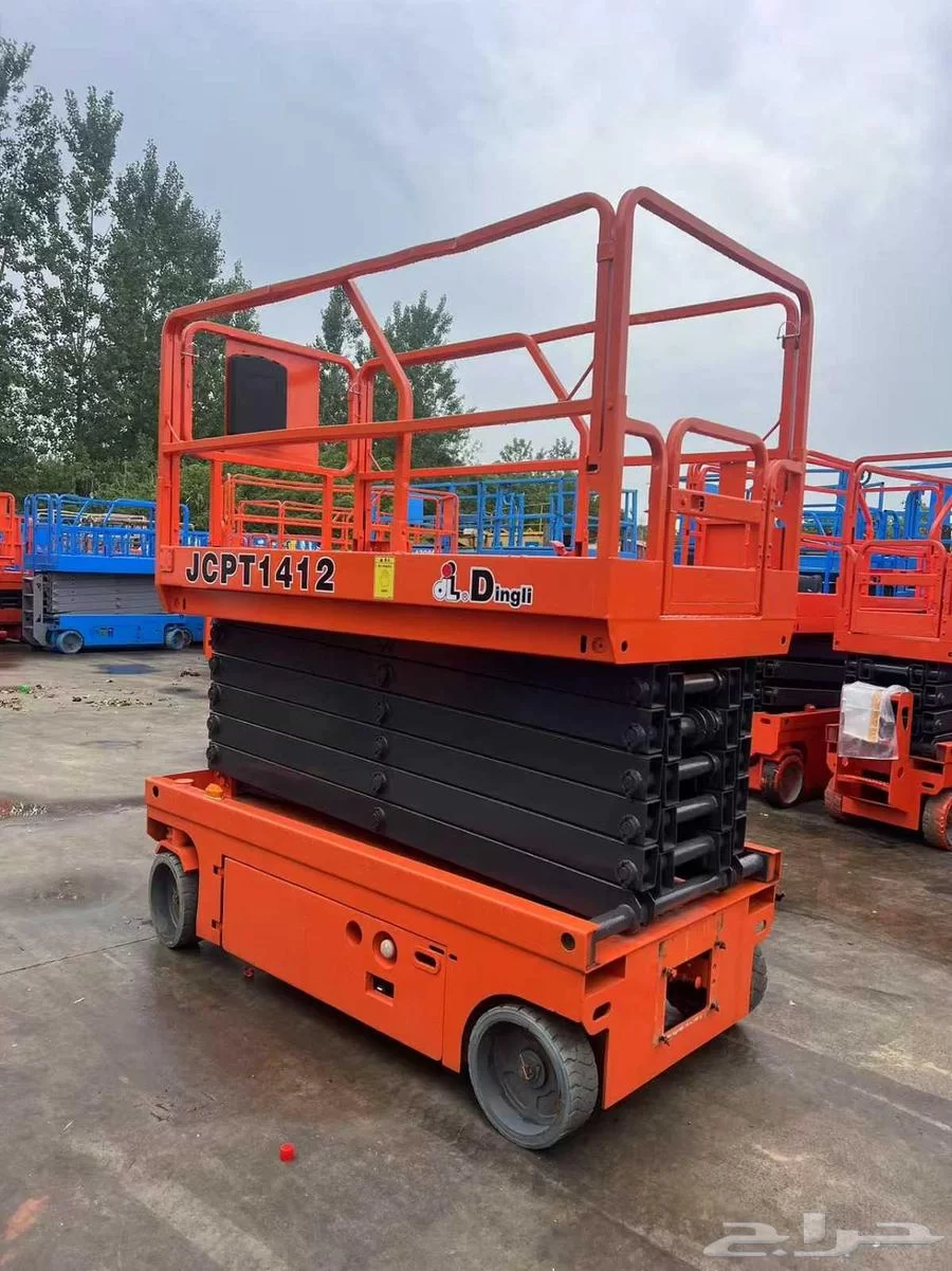 سيزر لفت للإيجار في الدمام - 12متر كهربائية سقايل كهرباء بالدمام