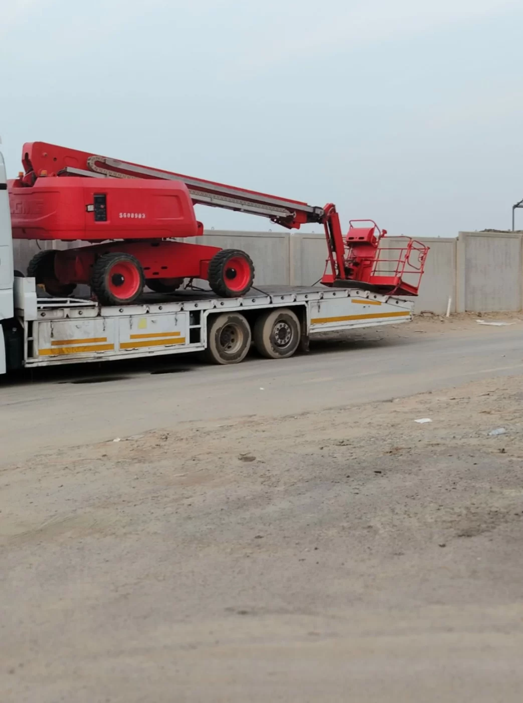 مان لفت اللايجار يومي شهري 16 متر18 متر20 متر22