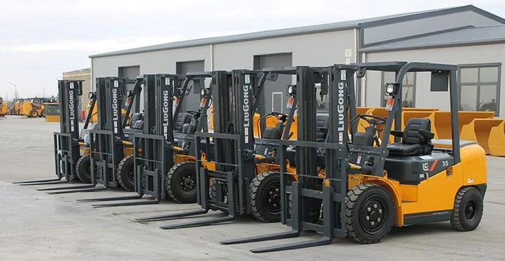 🚛 تأجير فور كلفت 3 طن و5 طن (Rent Forklift 3 Ton & 5 Ton Capacity) في مكة المكرمة والمشاعر المقدسة للمستودعات والمنافذ التجارية مع صيانة دورية وفنيين وعقود مرنة ✅