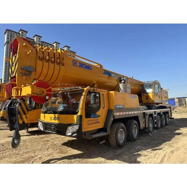 Crane rental Riyadh / 10 tons, 50 tons, 35 tons, 70 tons, 100 tons in Riyadh