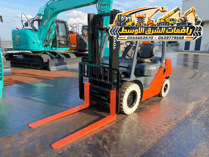 فوركلفت للايجار في جدة | مناسب للاعمال الداخلية والخارجية حسب طبيعة الموقع