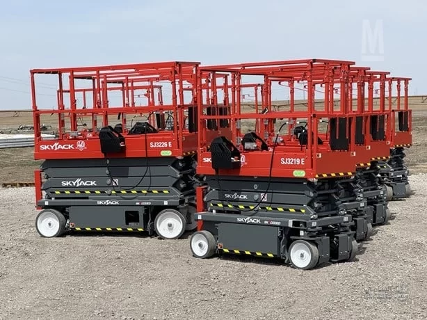 تأجير سيزر لفت الدمام | رافعات مقصية 6–16م يومي/شهري | 2026