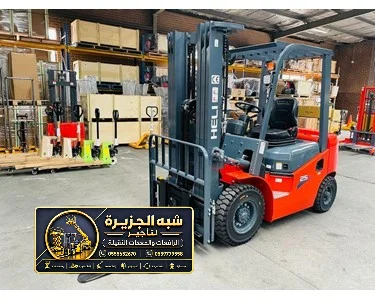 فوركلفت للايجار في الدمام | شركة شبه الجزيرة لتاجير الرافعات والمعدات الثقيلة والخفيفة توفر افضل الحلول