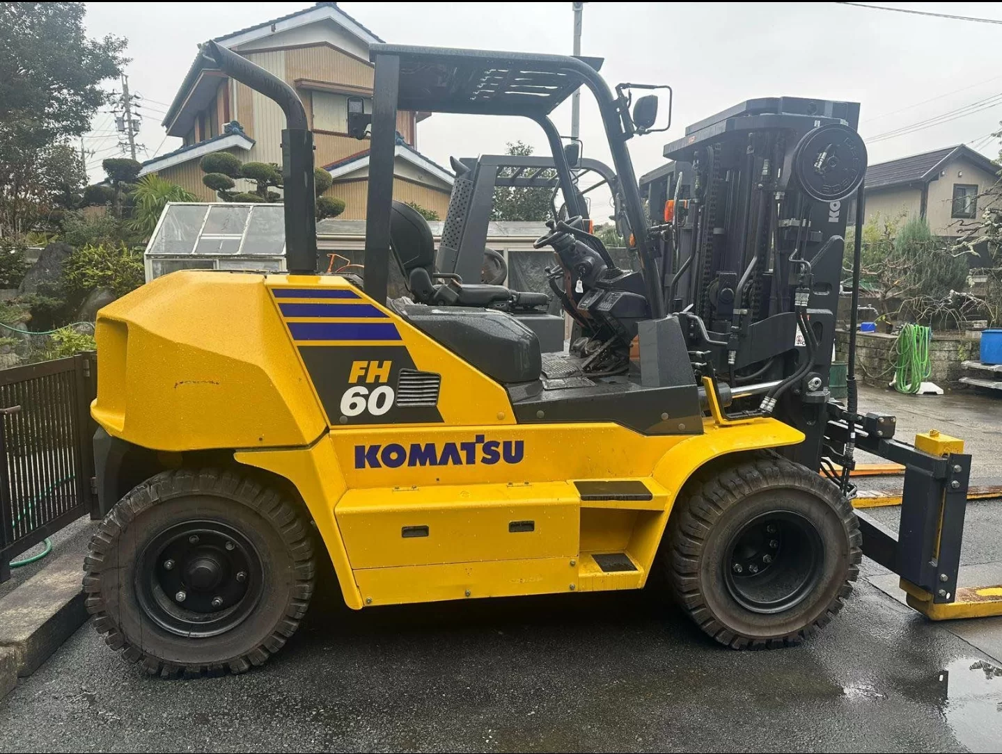 فوركلفت (ديزل وكهرباء) للإيجار بالدمام والرياض وجدة 1-20 طن | السامي للمقاولات 0556837784