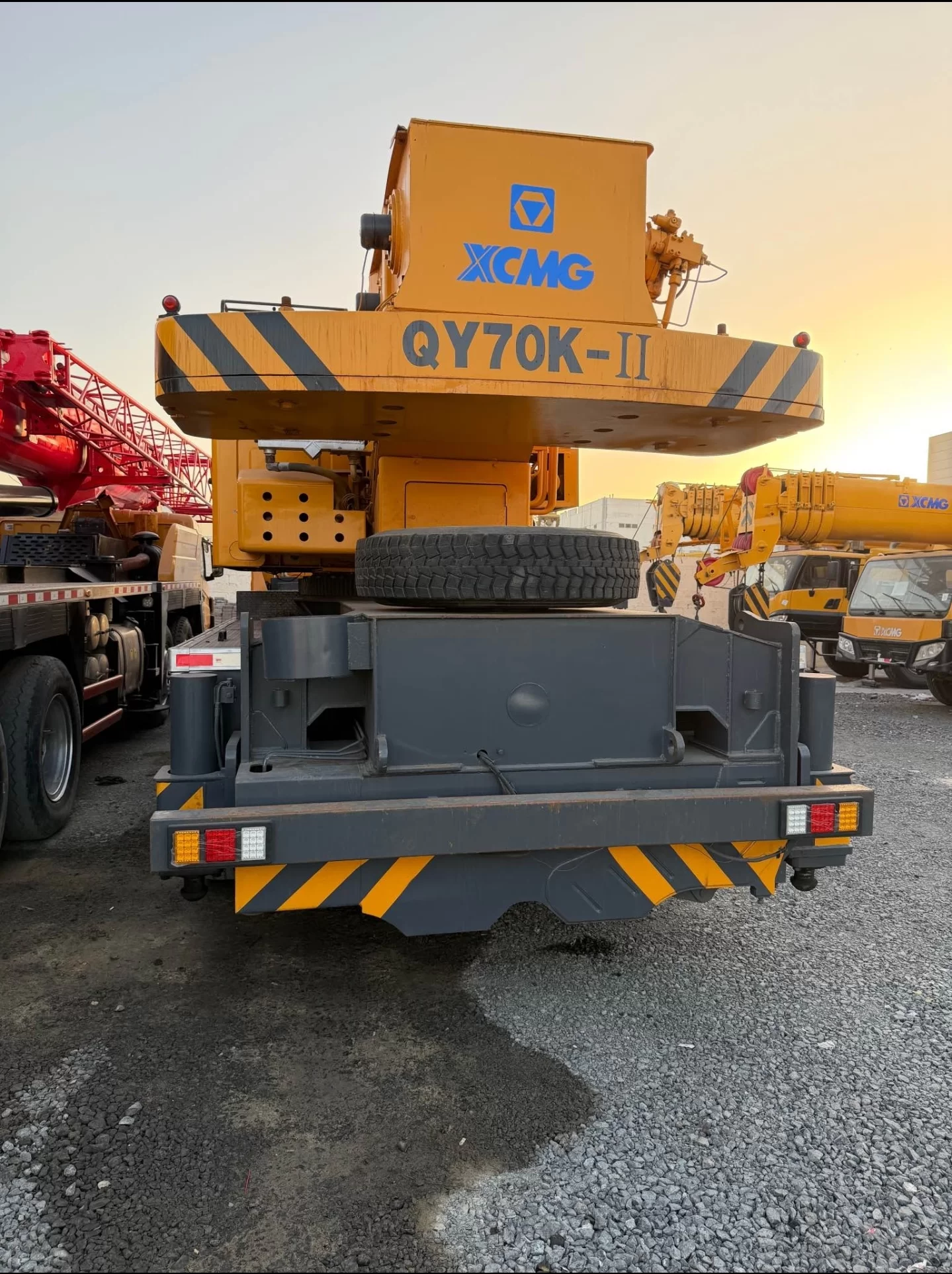 تأجير كرينات ورافعات ثقيلة حتى 500 طن في الدمام الرياض الجبيل القطيف بقيق