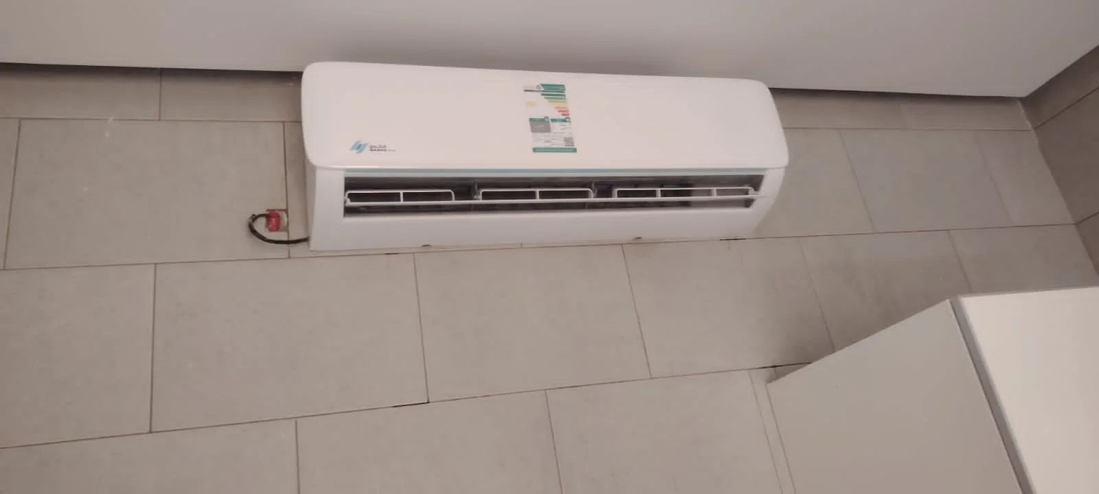 شراء مكيفات مطابخ مستعمل حي اليرموك والحمراء بافضل الاسعار اتصل بنا 0556443619