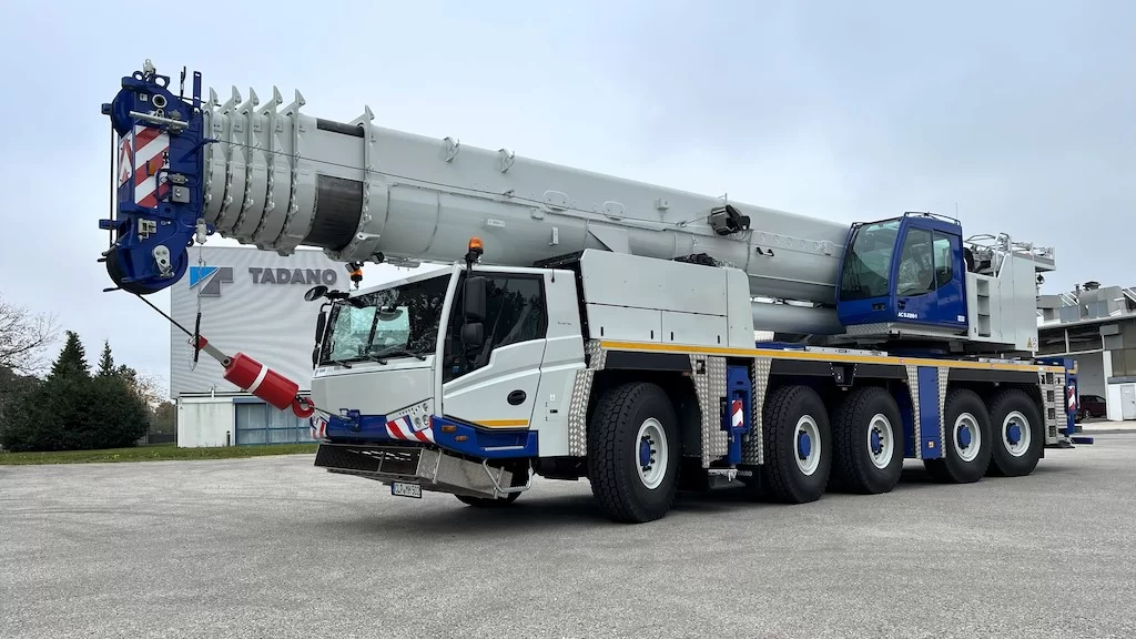 CRANE 220 TON TADANO MODEL 2023
