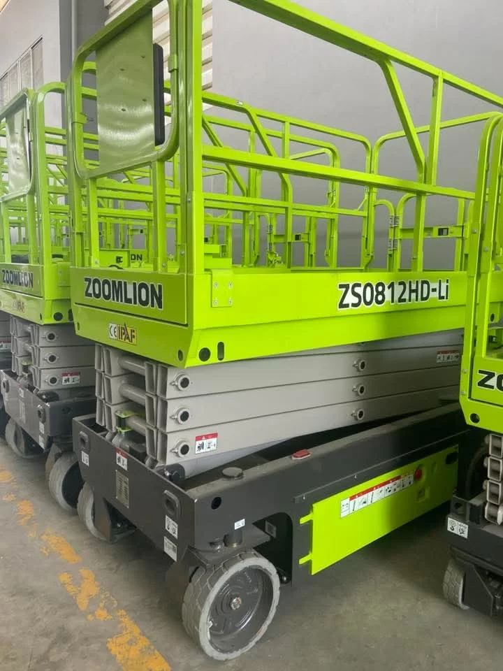 Scissor lift rental Saudi Arabia | Dammam - Jeddah - Mecca - Riyadh - Tabuk - Al Khobar - Jubail - Qatif |