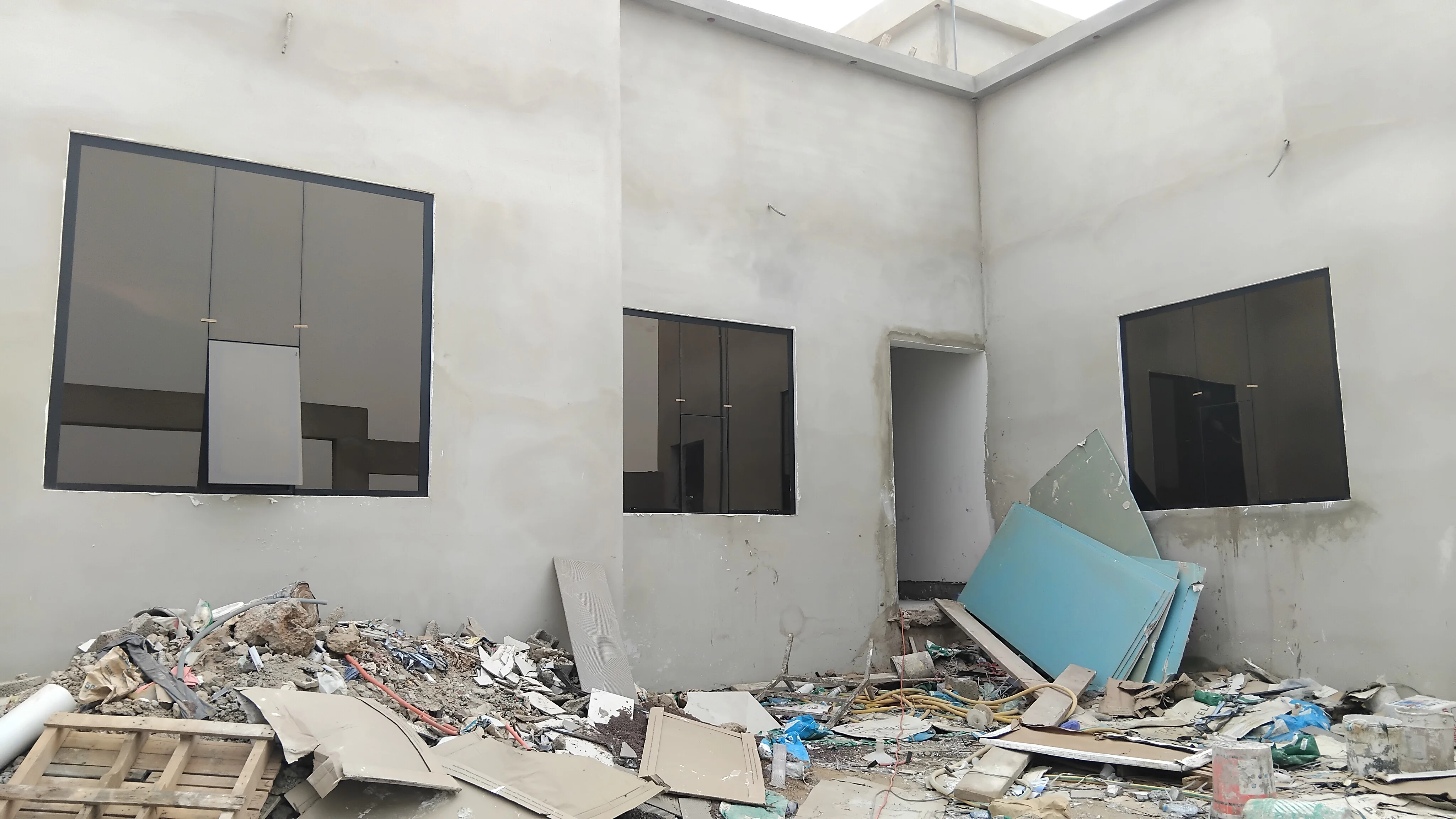 زجاج سكريت الرياض المناسب البطحه العليا السويدي نسيم زجاج سكريت المناسبه الرياض