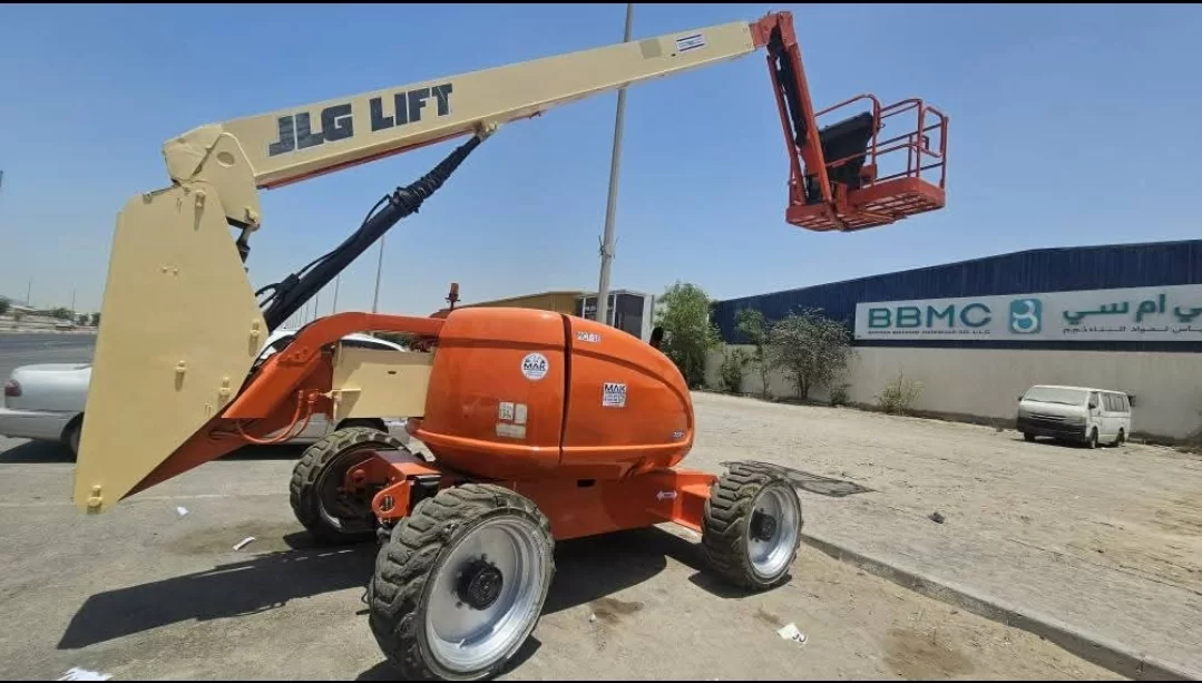 🔥 Articulating & Boom Lift Rental Dammam, Jubail & Khobar | 22–42m ⚡ 24H Delivery